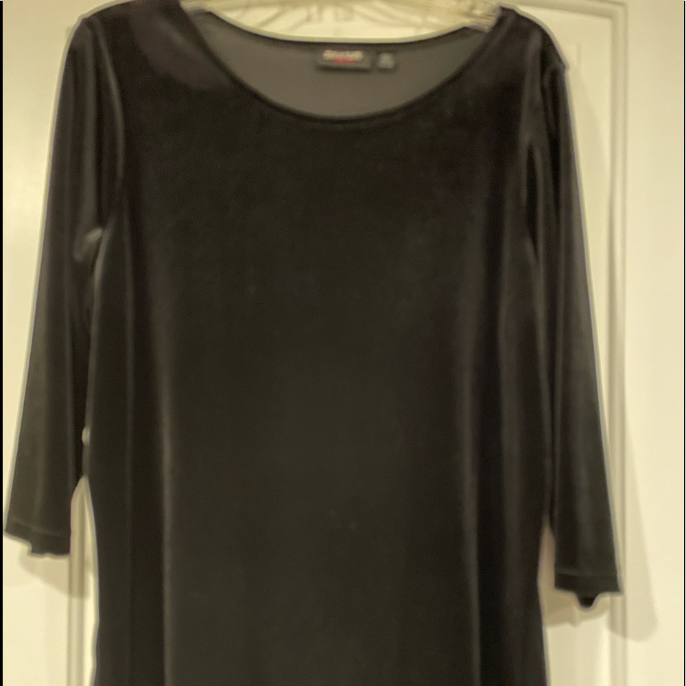 Avenue Black Velvet Top with scoop neck and 3/4 sleeve